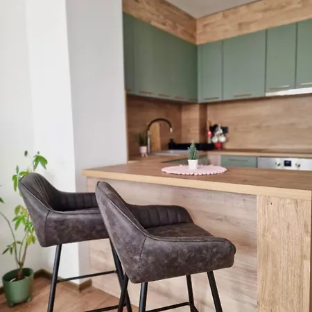 Lejlighed Charming & Quiet Retreat Near Center *